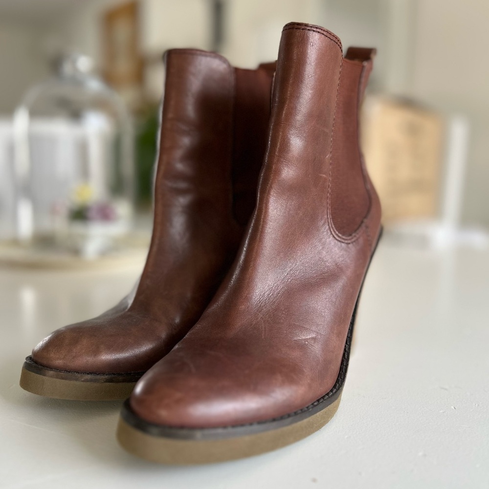 Classic lucky Brand 8.5 Leather Ankle Boots